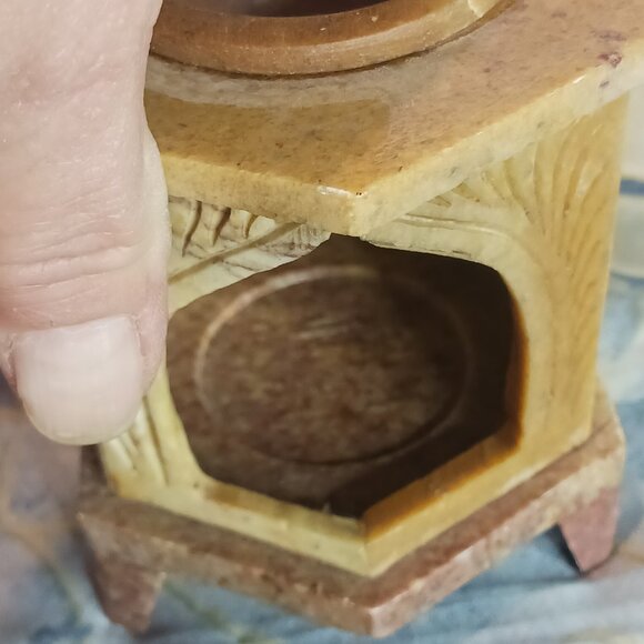 Solid Stone Wax or Oil Warmer - Picture 6 of 9